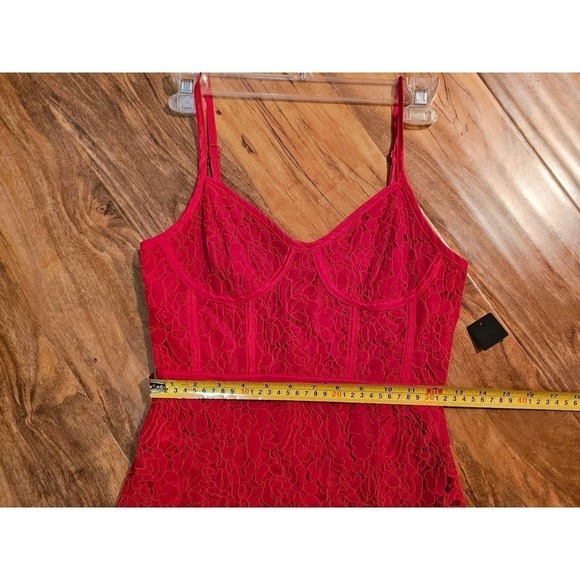 Lulus XS NWT Red Lace Spaghetti Straps contour dress. Sexy. Date Night. Party. - Picture 4 of 11